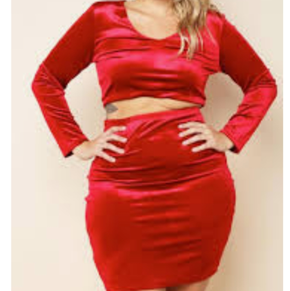 Plus Size Red Velvet Crop Top and Skirt Set